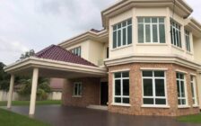 Villa Pondok Upeh for Sale