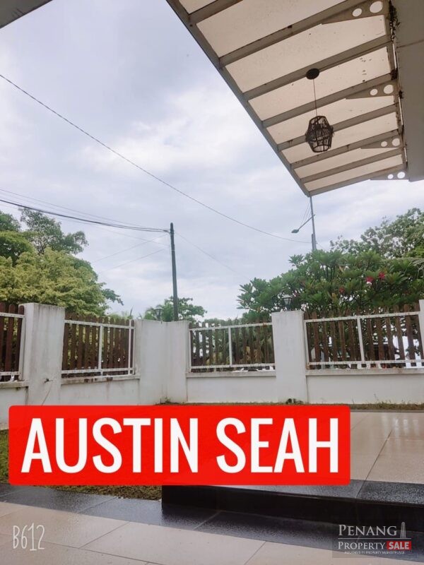 Teluk Kumbar 3 Storey Beach Front Bungalow for sale, ...