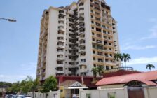 For Sale Puteri Indah Apartment Bayan Lepa...