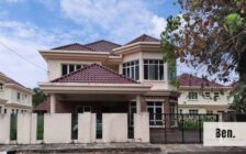 Corner Lot Double-Storey Bungalow @ Villa Pondok Upeh...