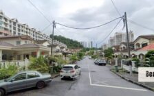 Nicely Renovated 2-Storey Terrace House For Sale ? Su...