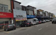 Perniagaan Gemilang 2sty Shop Facing Main ...