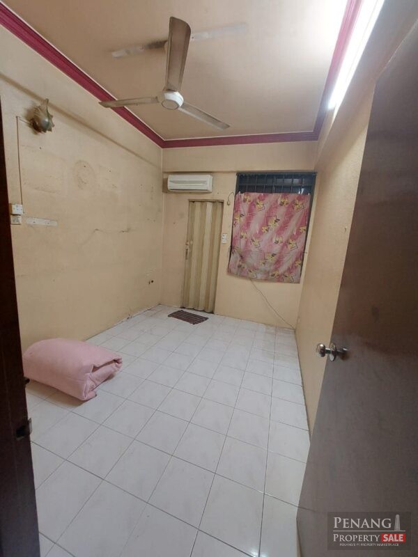 Desa Selatan, Jelutong ? 750sqft Part-Renovated Unit ...