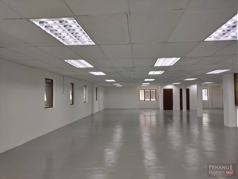 (SIDE BY SIDE ADJOINING CORNER) at Jalan P...