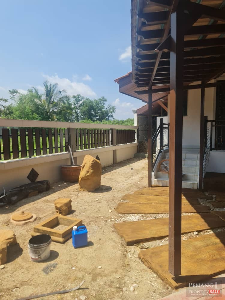 For Rent - 3 STOREY GOLF RESORT BUNGALOW
