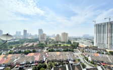 Seaview Freehold Unit at Mutiara Place, Just 4 Units ...