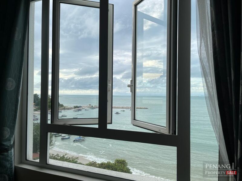 Best Buy Quayside 1371sf Condominium Seaview Located ...