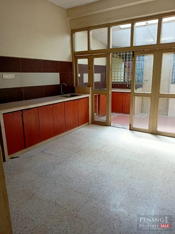 Taman Besi, 2/S Semi-Detached @ Island Park, Greenlan...