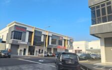 Light Industrial Diamond Valley, Batu Maung