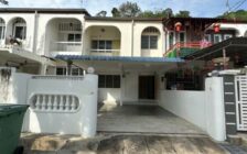Lorong Tembaga Double Storey Terrace, Greenlane, Tama...
