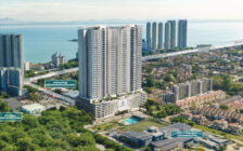 Waterstone Tanjung Bunga Near Gurney| 3-4 ...