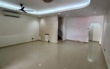 Double Storey Terrace, Greenlane, Commerci...