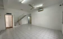 Batu Maung Double Storey Terrace, Facing M...