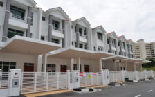 Beverly Hills, 3/S Terrace @ Tanjung Bunga...