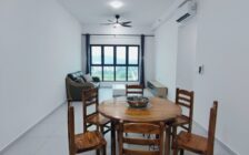 For Sale Sinaran Service Residence corner Unit Condom...