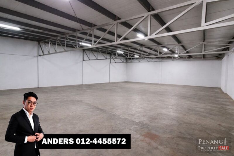 1.5 Storey Semi-Detached Factory For Sale | Taman IKS...