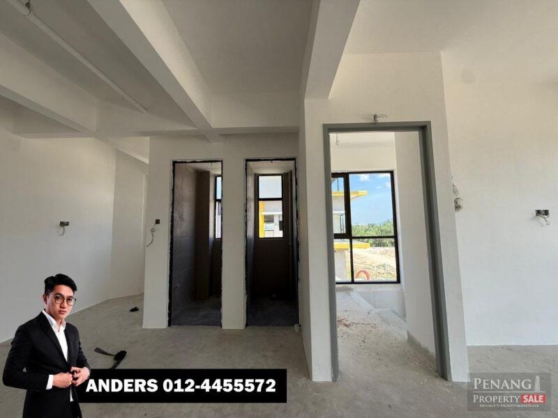 Penang Permatang Tinggi Brand New 1.5 Storey Semi-Det...
