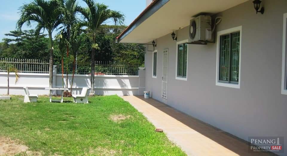 2 STOREY TERRACE HOUSE CORNER