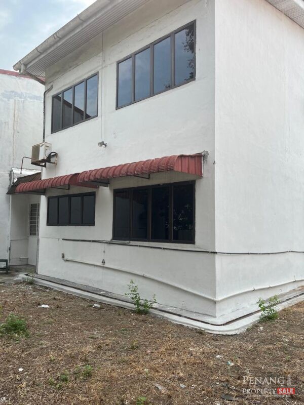 2 STOREY SEMI-DETACHED HOUSE