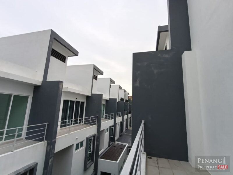 Tierra Residence Bayan Lepas