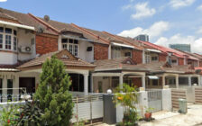 2 STOREY TERRACE HOUSE