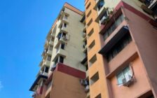 For Sale Taman Pekaka block 33 Apartment Sungai Dua G...
