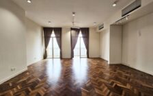 Quayside Seafront Resort Condominiums, 2146sf
