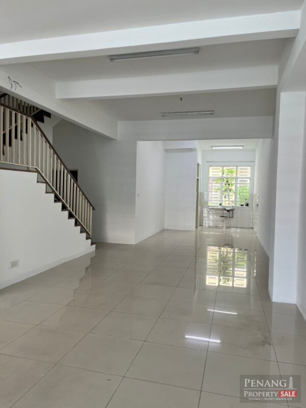 Lintang Penawar Jelutong , 3 Storey Terrace