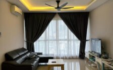 Renovated Skycube Residence with 2 Carparks, Unit wit...