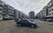 Taman Indah Flat Near Batu Maung Highway,S...