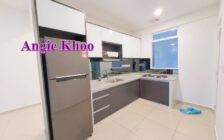 Renovated 2 Car Parks Summerskye Residence...