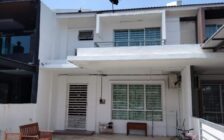 DOUBLE STOREY TERRACE, BANDAR PUTRA BERTAM...